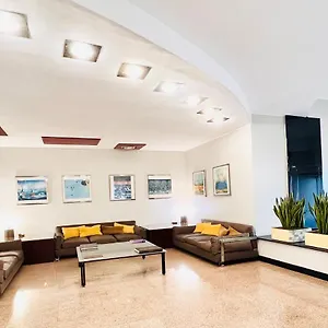 https://studio-in-duomo-city-center-milan.italymilanhotels.net
