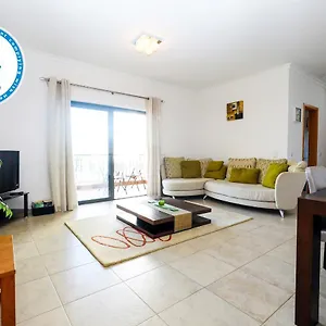 https://a68-palmeiras-paz-apartment.hotelaalgarve.com