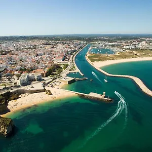 https://b12-pool-and-sun-lagos.hotelaalgarve.com