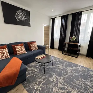 https://calme-agrable-et-fonctionnel.brusselshotelsbook.com