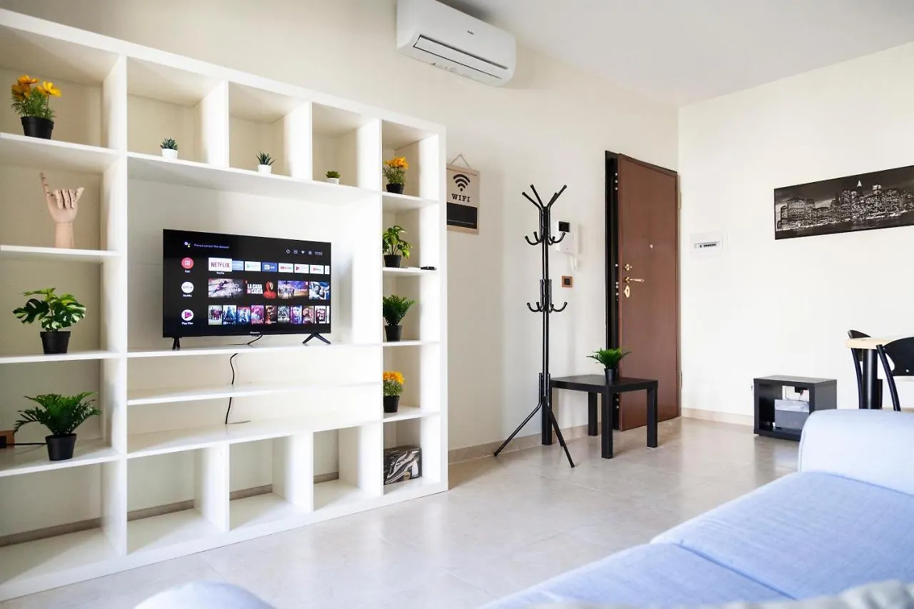 Calefati Holiday Apartment Bari 0*,